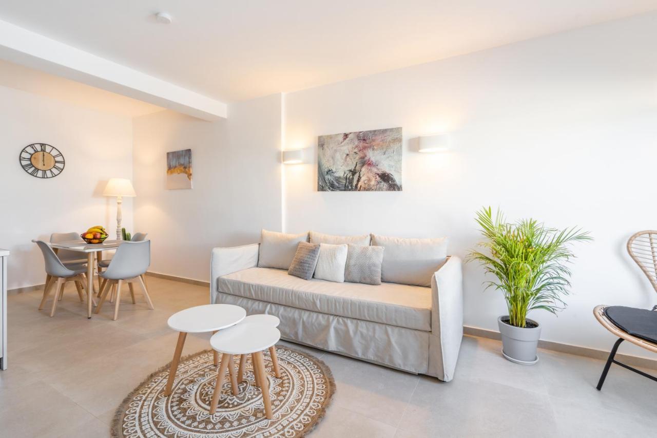 Sn Santorini Apartments Kamári المظهر الخارجي الصورة