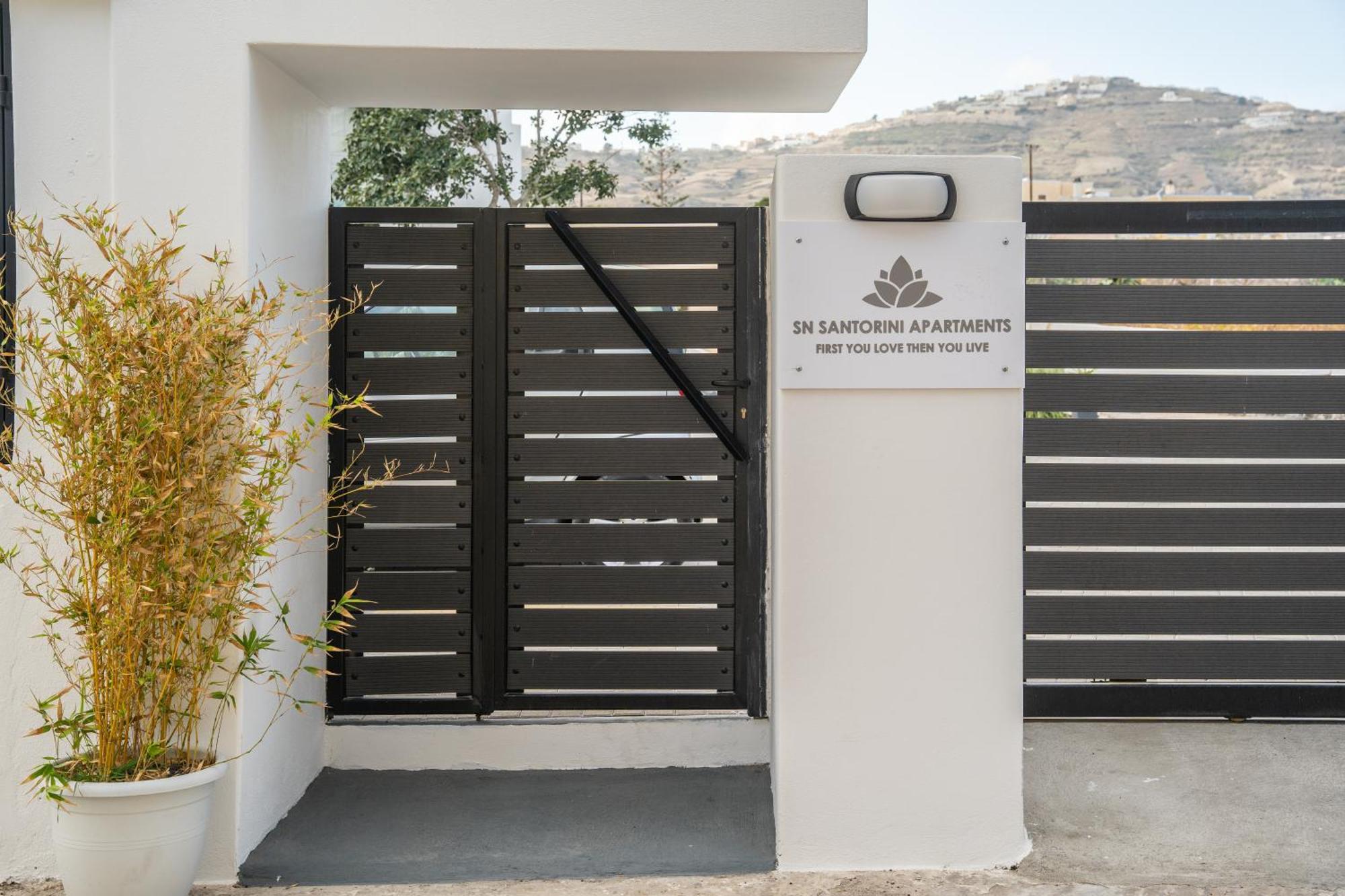 Sn Santorini Apartments Kamári المظهر الخارجي الصورة